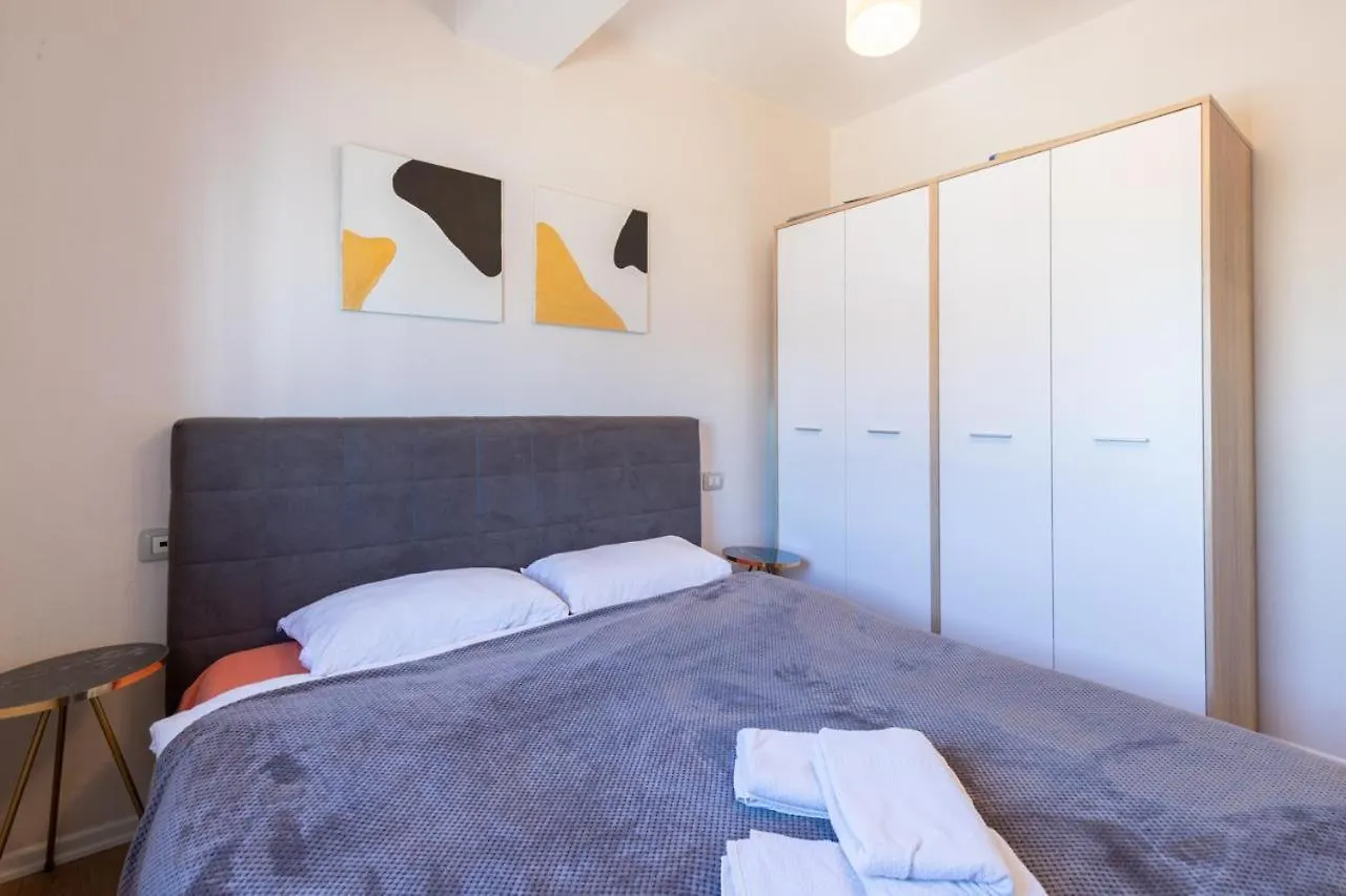 Apartment Unique Arlis Apartament Tirana